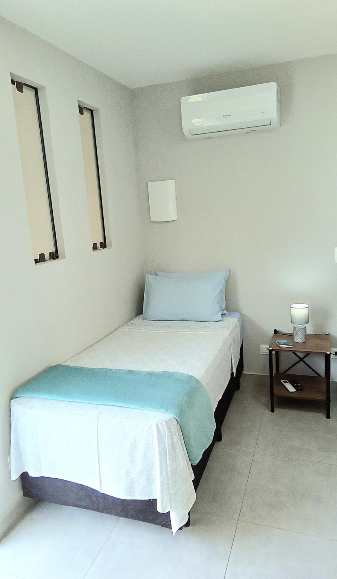 Suite Ilhinha Em Condominio Na Praia Do Pereque อิลญาเบลา ภายนอก รูปภาพ